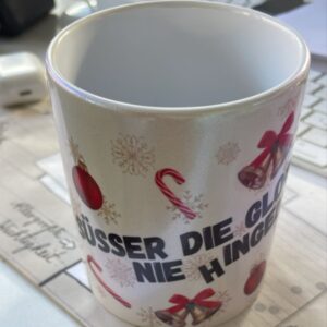 Tasse „Süßer die Glocken nie hingen“ - Weihnachts-Humor für jeden Schluck